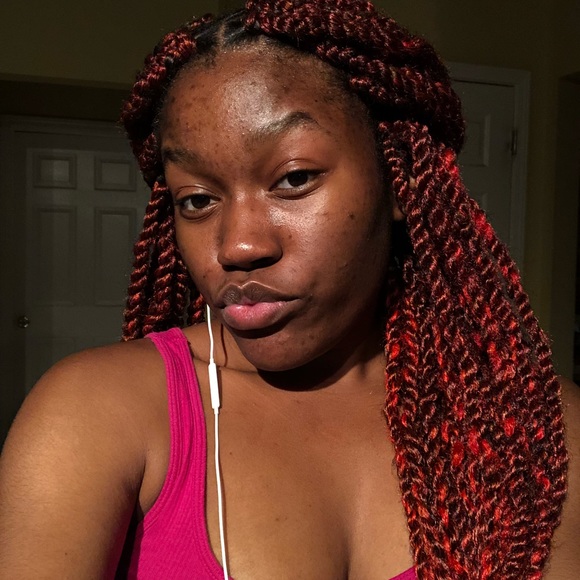 Meet your Posher, Jaleiyah - Picture 1 of 5